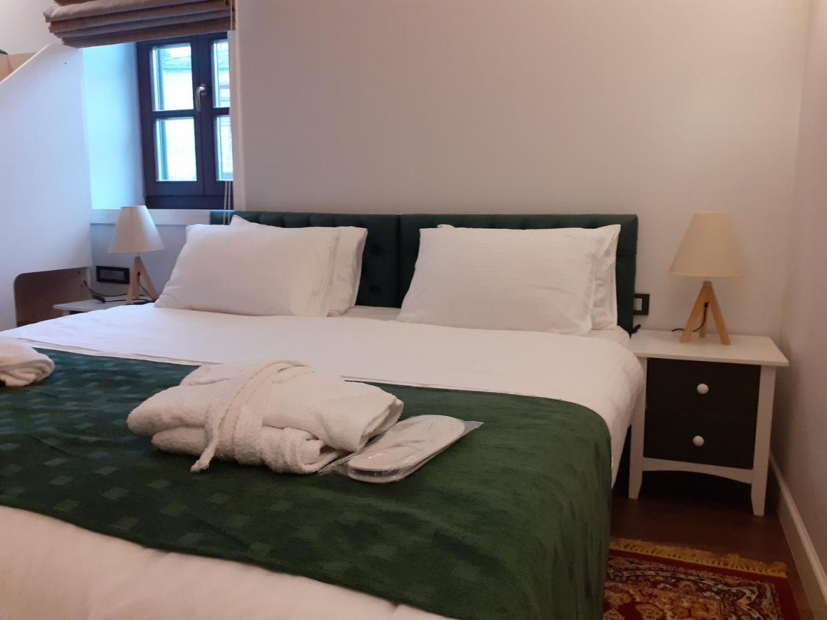 Abi Luxury Villas Monodendri Exteriör bild