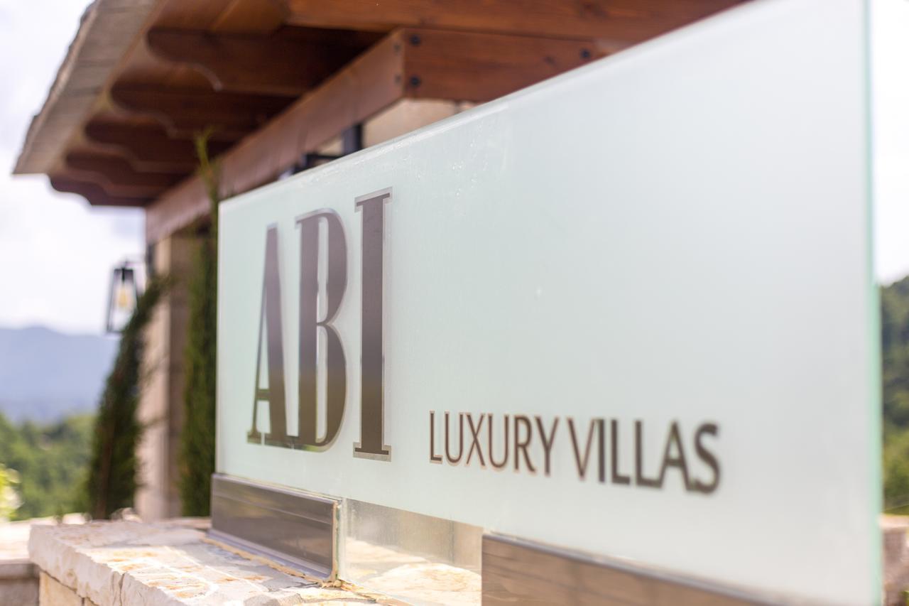 Abi Luxury Villas Monodendri Exteriör bild