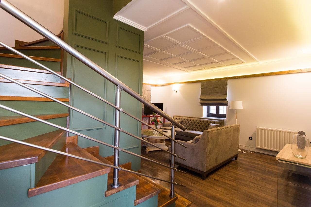Abi Luxury Villas Monodendri Exteriör bild
